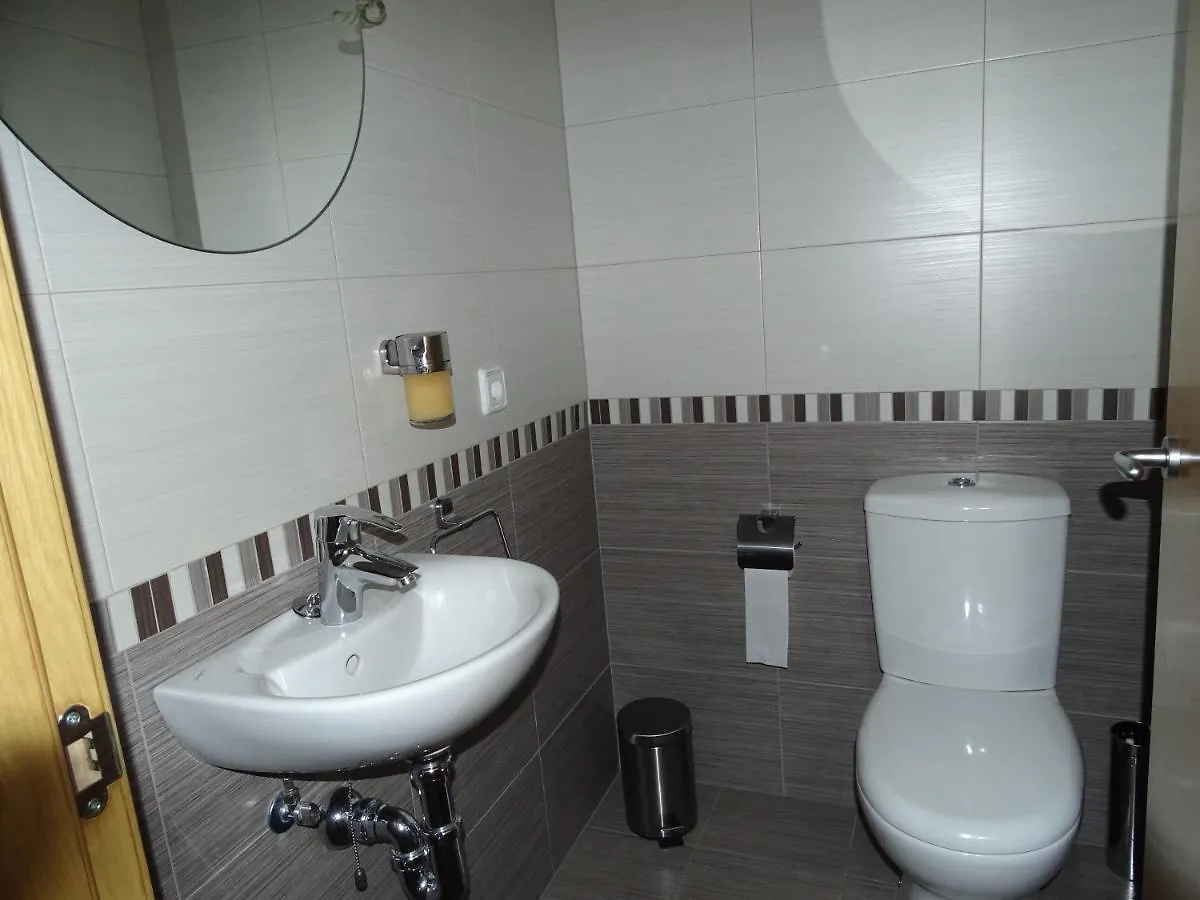 Apartamento Piscina Viena روساس
